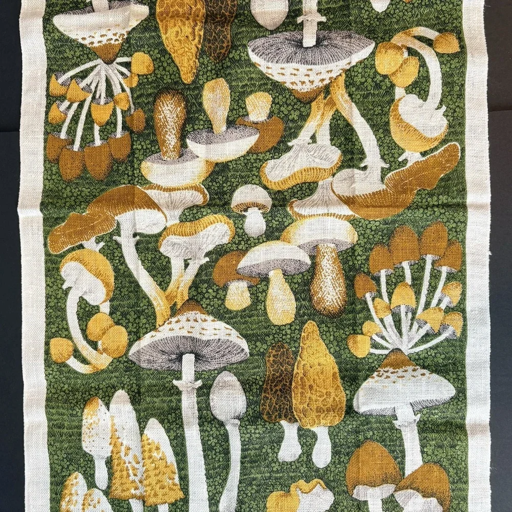 Vintage Lois Long for Kay Dee Mushroom Fungi Linen Tea Towel